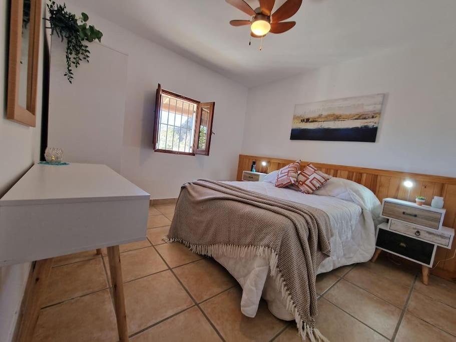 Casa Caballo A Private Cottage In Lubrin Екстер'єр фото